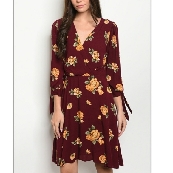 Dresses & Skirts - Burgundy Wine Floral Dress